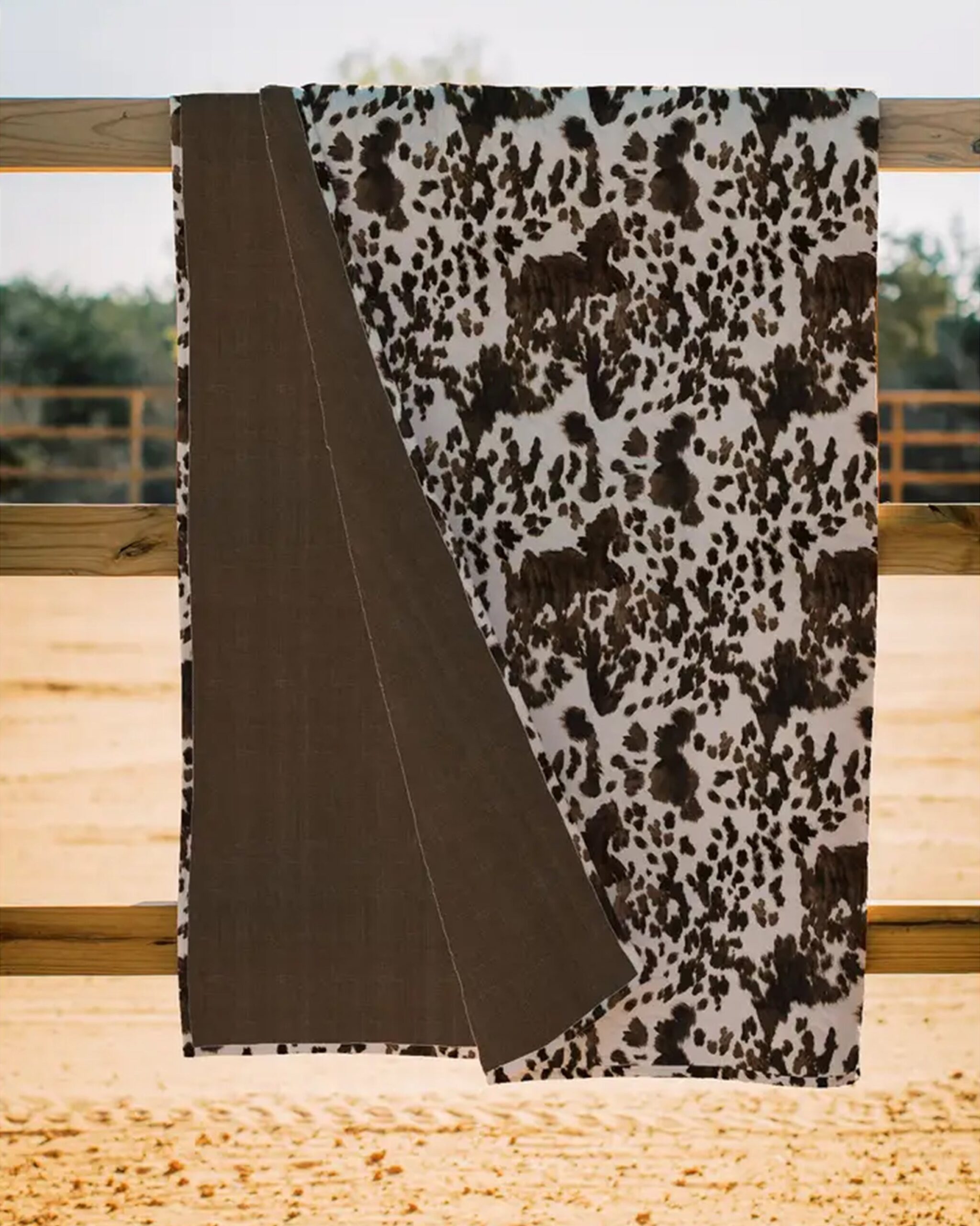 bella_hide_quilt