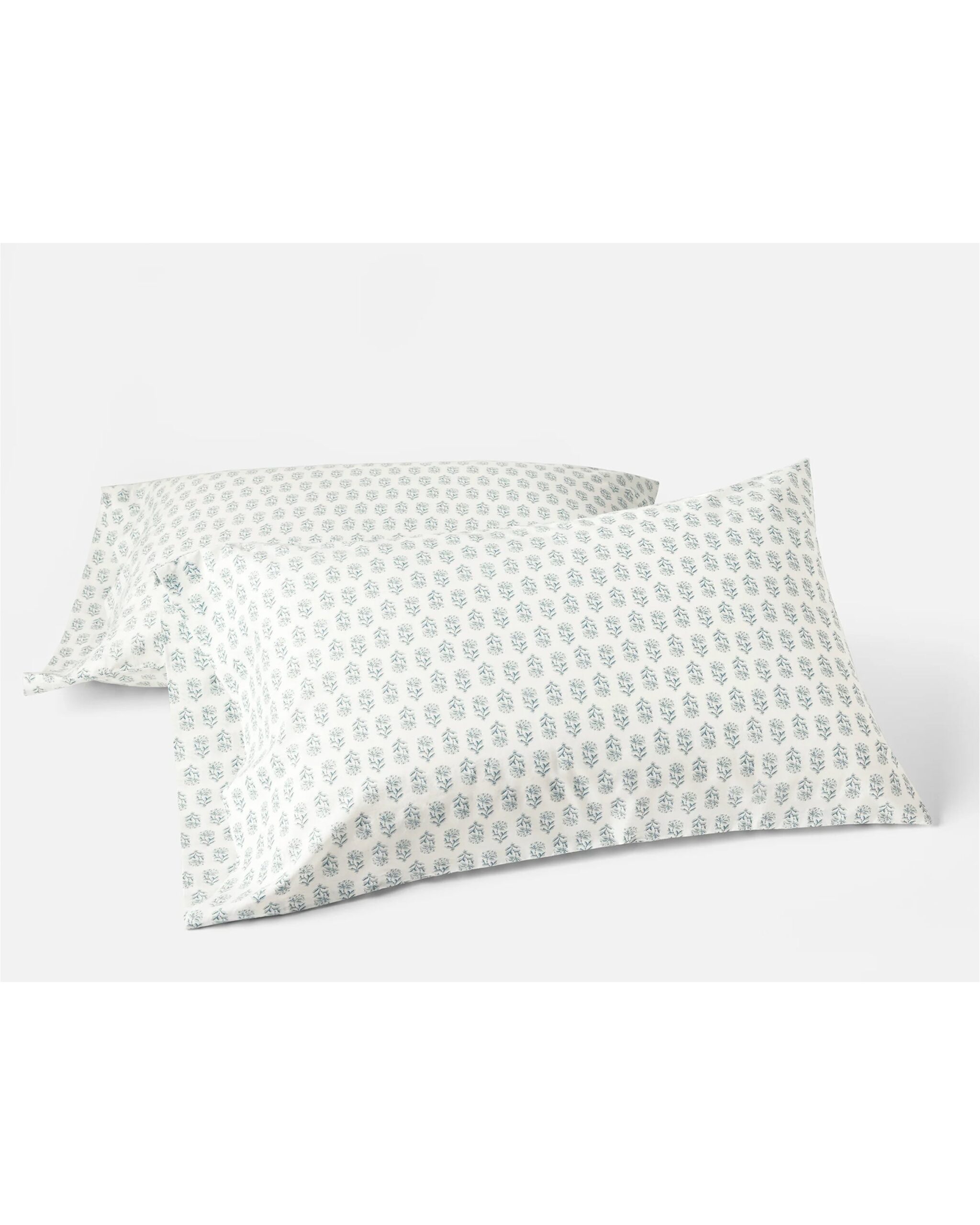 dew-chrys-coyuchi-pillowcases
