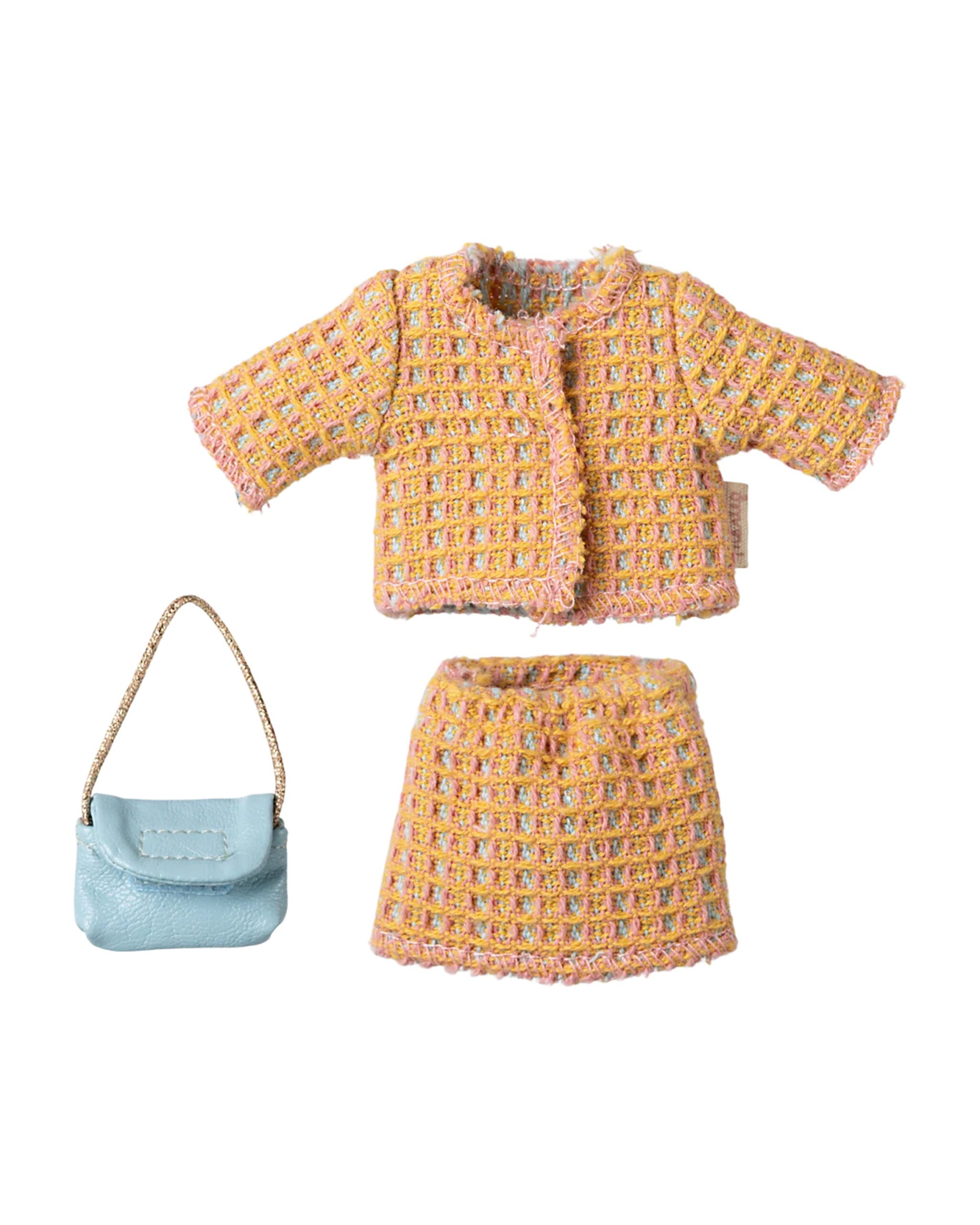 maileg-mum-suit